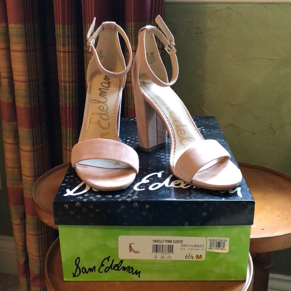 Sam Edelman Suede Heeled Sandals (size 6.5)